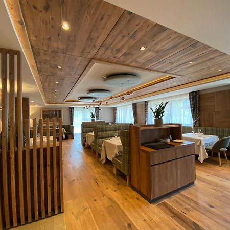 Ciampedie Luxury Alpine Spa Hotel Виго-ди-Фасса Экстерьер фото