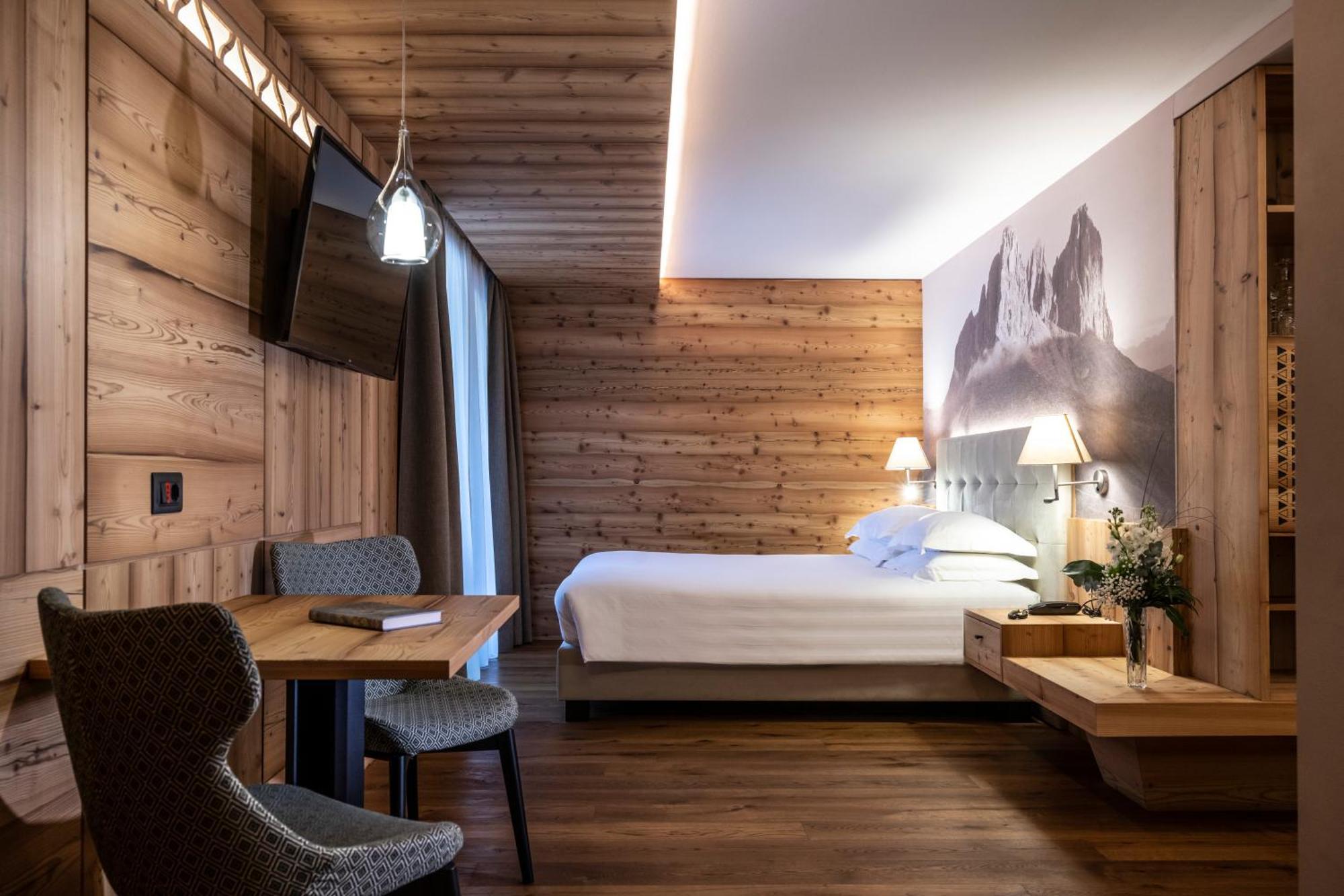 Ciampedie Luxury Alpine Spa Hotel Виго-ди-Фасса Экстерьер фото