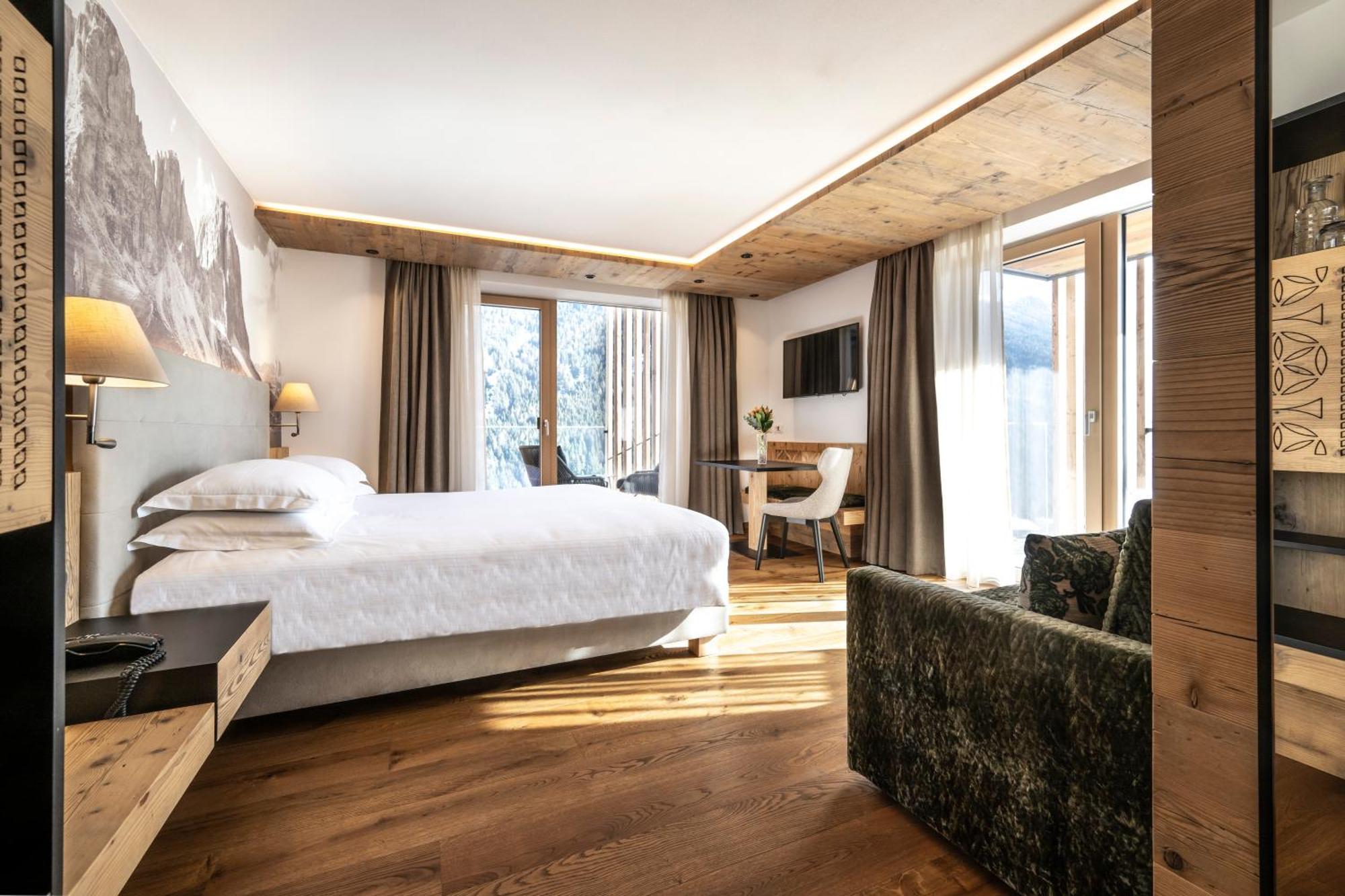 Ciampedie Luxury Alpine Spa Hotel Виго-ди-Фасса Экстерьер фото