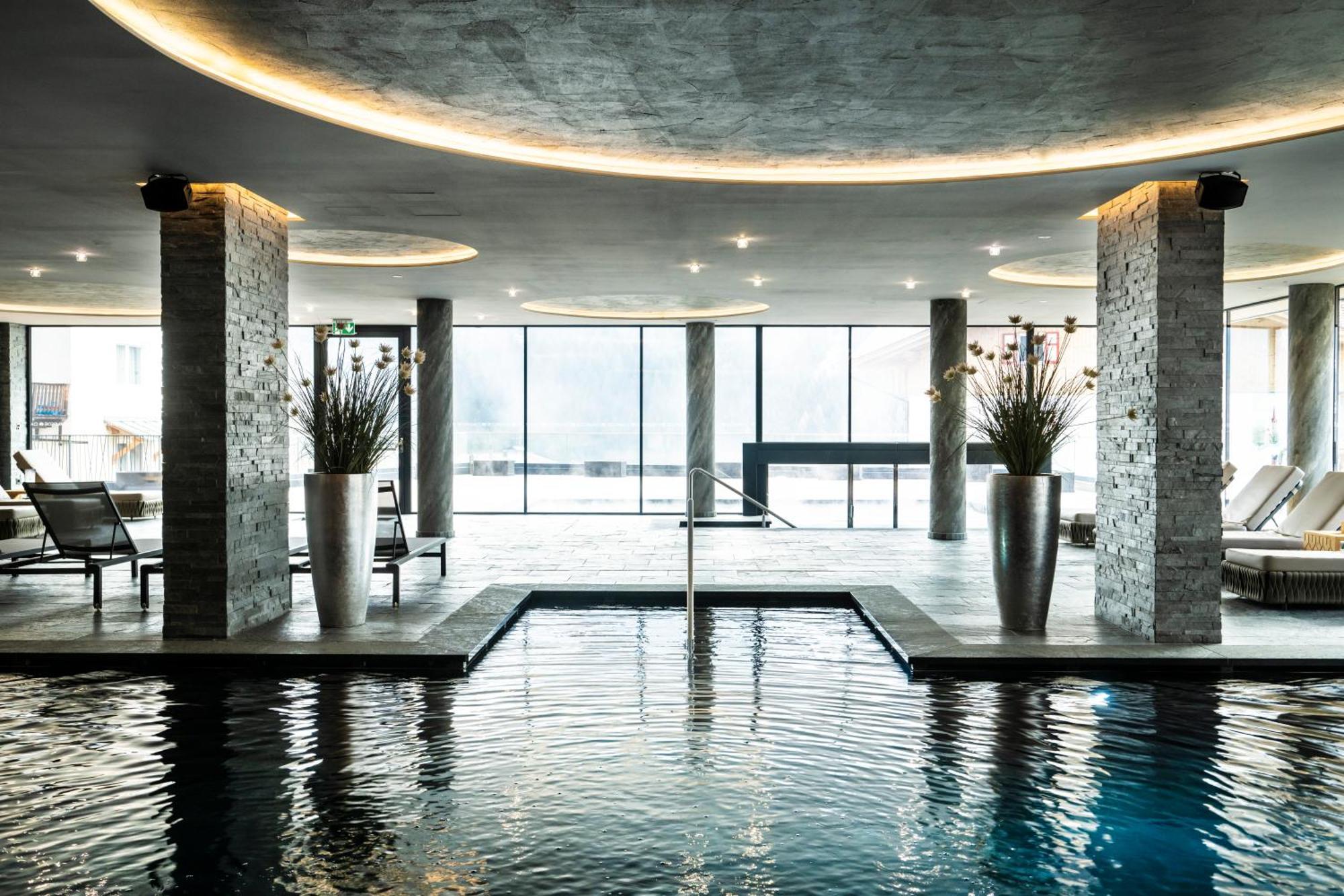 Ciampedie Luxury Alpine Spa Hotel Виго-ди-Фасса Экстерьер фото