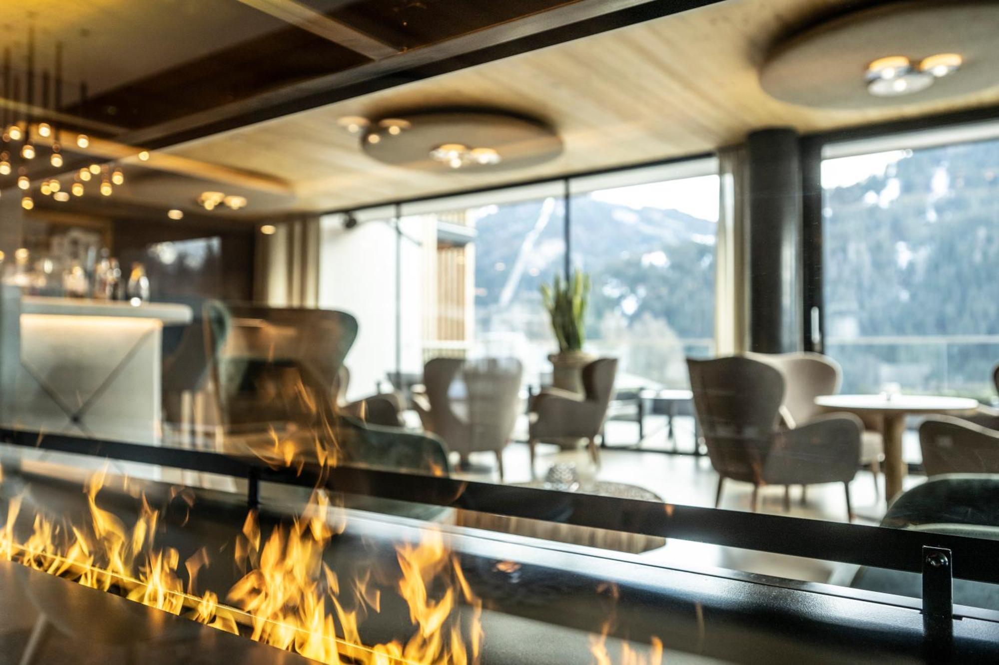 Ciampedie Luxury Alpine Spa Hotel Виго-ди-Фасса Экстерьер фото