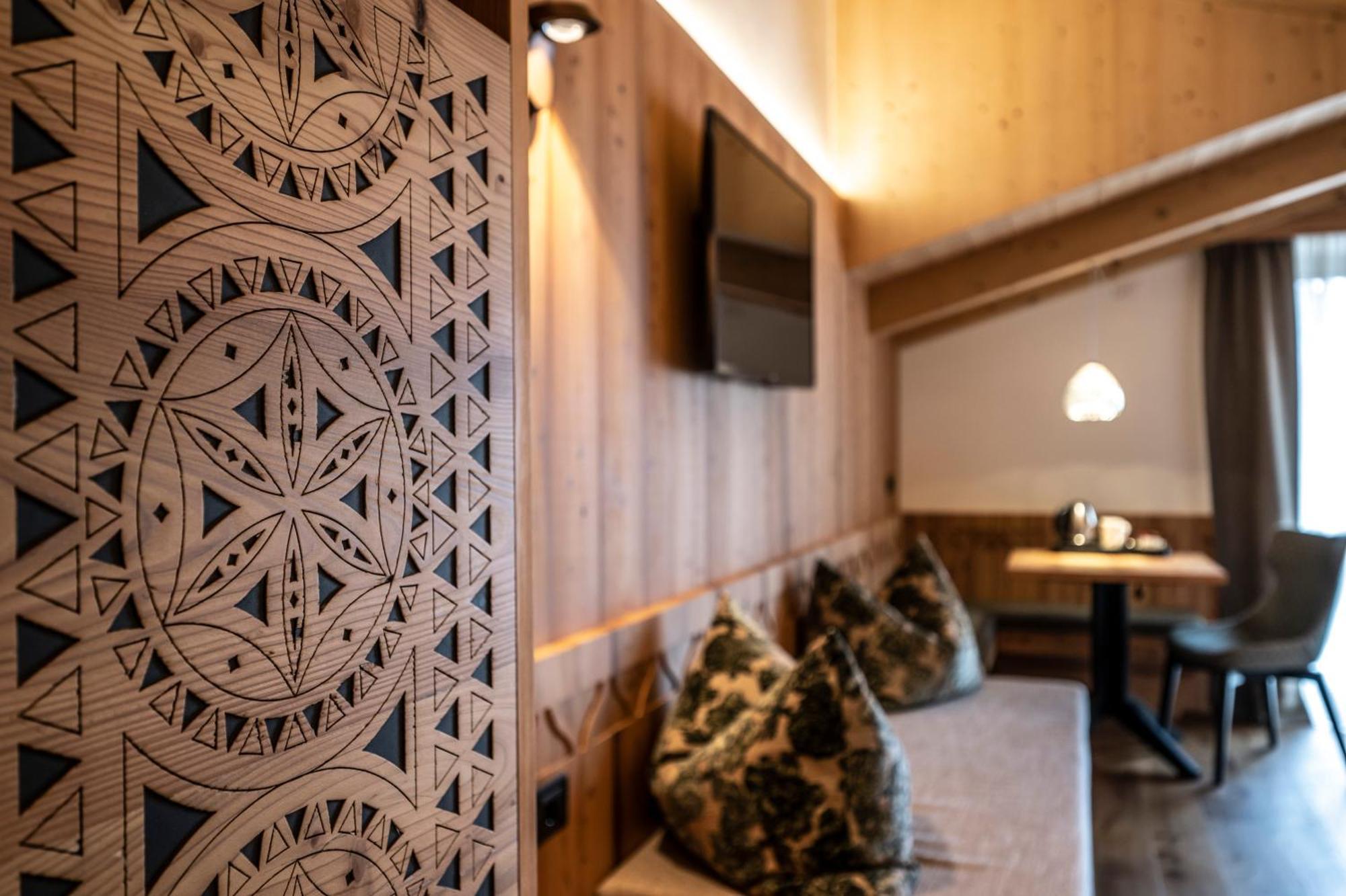 Ciampedie Luxury Alpine Spa Hotel Виго-ди-Фасса Экстерьер фото