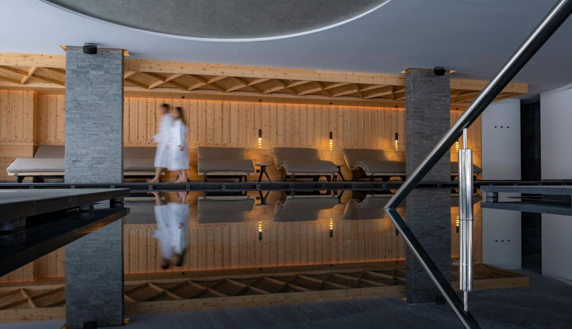 Ciampedie Luxury Alpine Spa Hotel Виго-ди-Фасса Экстерьер фото